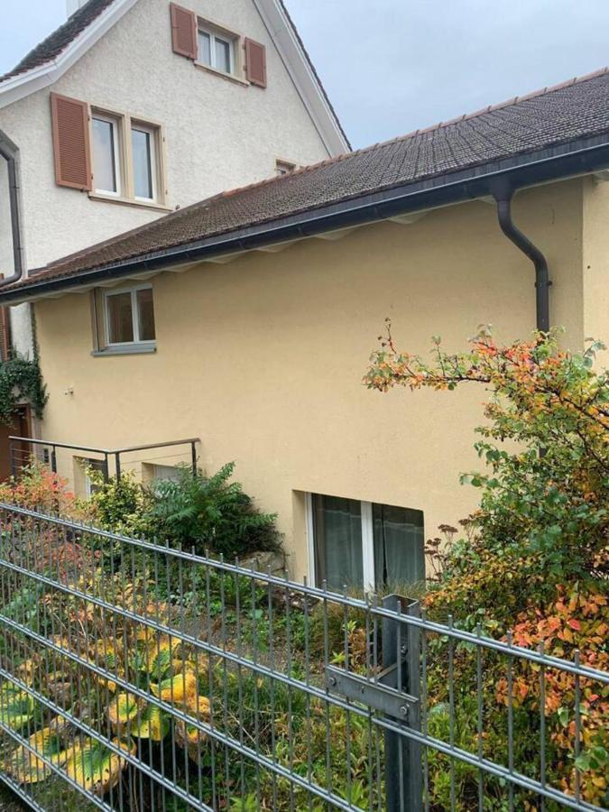 Charming 2-Bed Apartment In Arlesheim 15 Min Basel Exterior foto